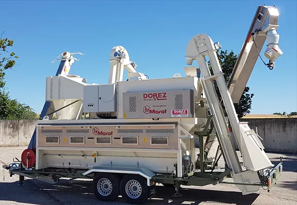 Maszyna do czyszczenia i zaprawiania nasion RTB 354, 355