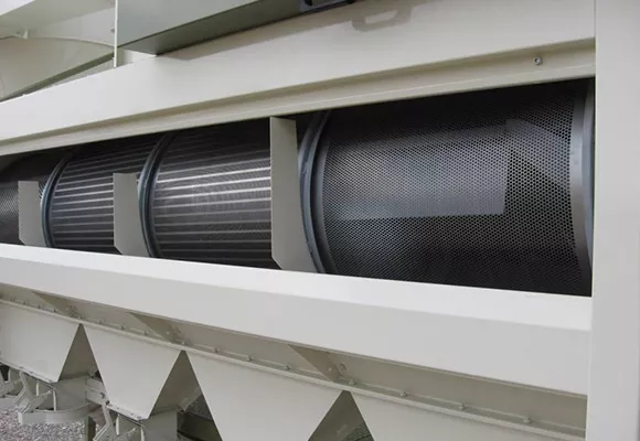 Maszyna do czyszczenia i zaprawiania nasion TD 53-54, 153, 354